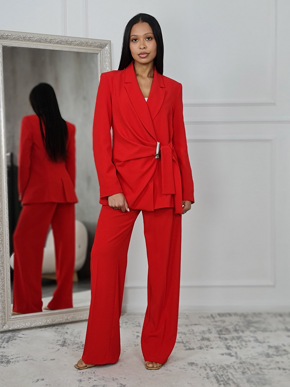 Пиджак Imperial с защипами на поясе красный, фотография №2