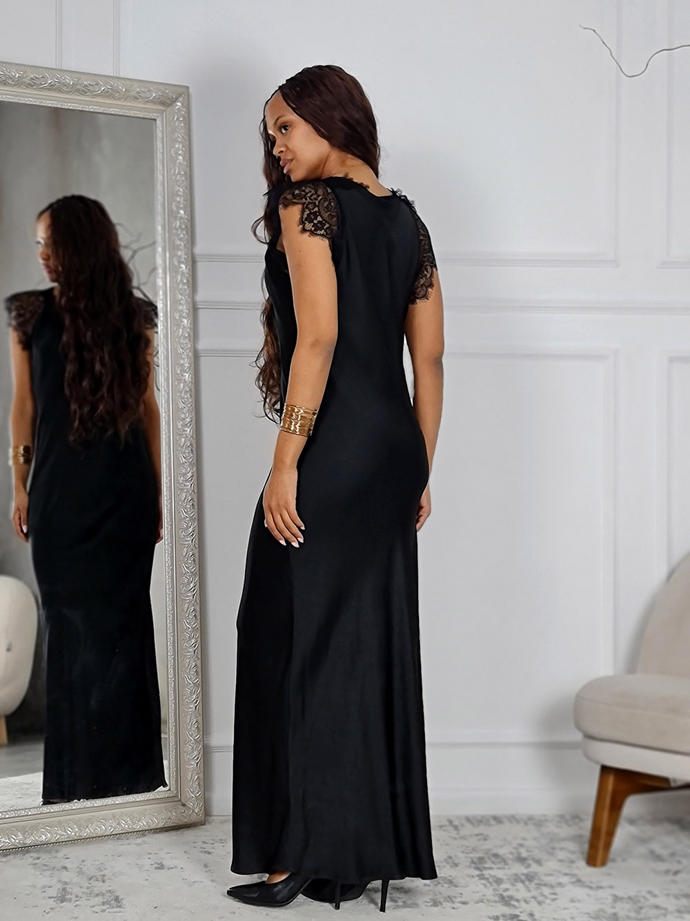 Платье CLOTHÉ длинное с кружевом на рукавах черное, фотография №3