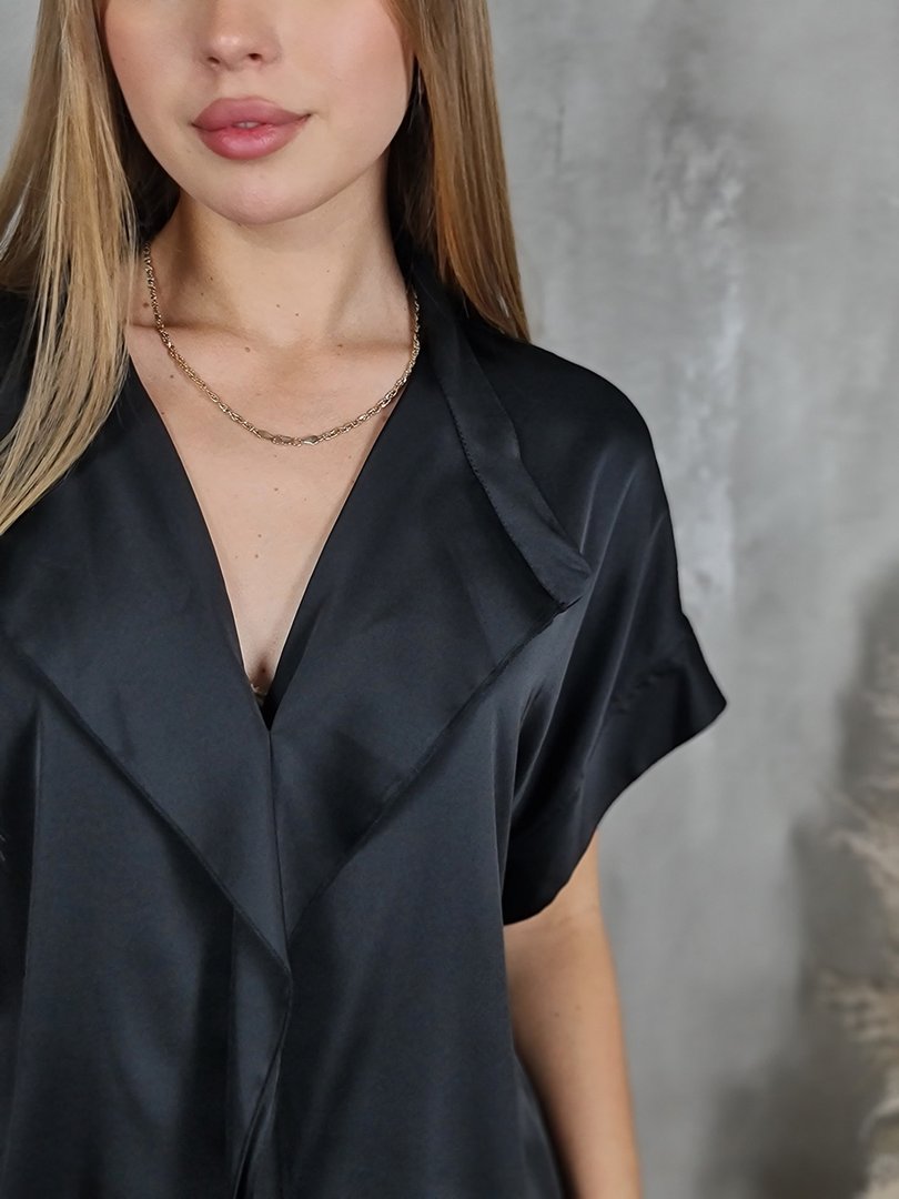 Блузка Imperial с коротким рукавом атласная черная, фотография №3