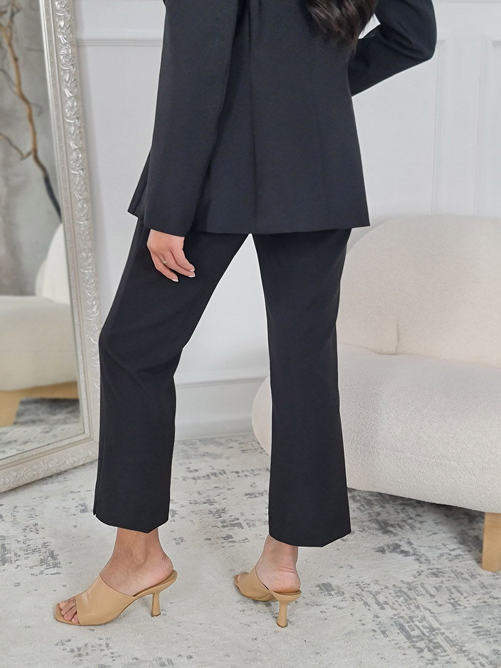 Брюки Imperial классические зауженные к низу на застежке черные, фотография №2