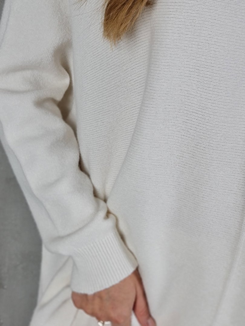 Костюм J&J свободный джемпер и брюки клёш молочный, фотография №6