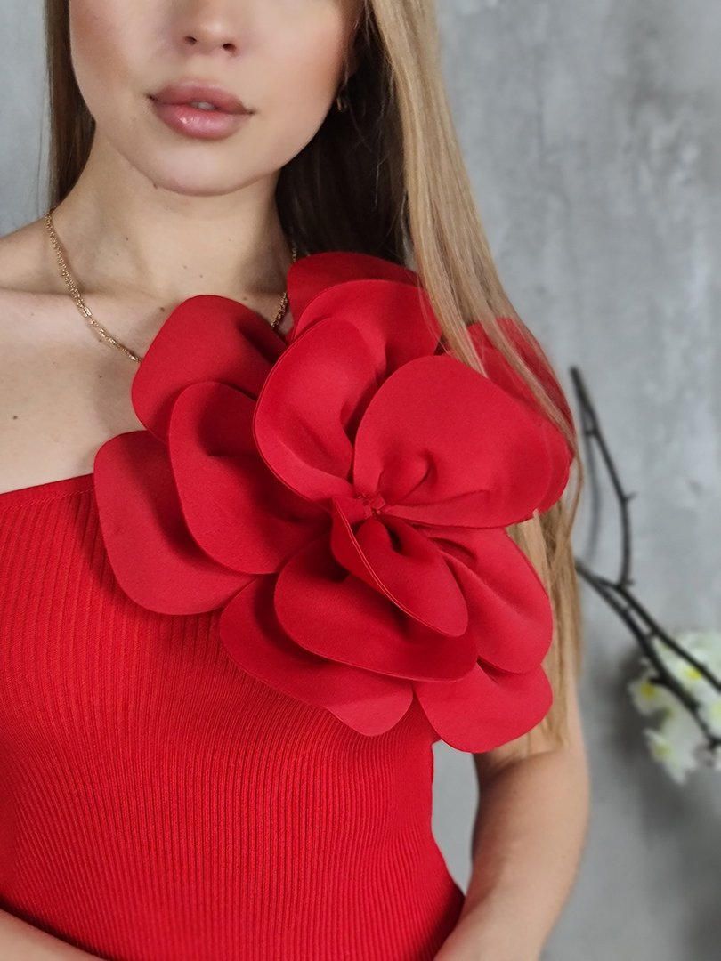 Топ GD на одно правое плечо с большим цветком красный, фотография №3