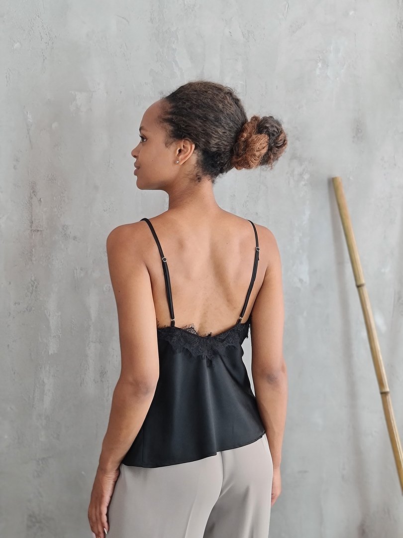 Топ Imperial атласный с кружевом тонкие бретельки черный, фотография №2