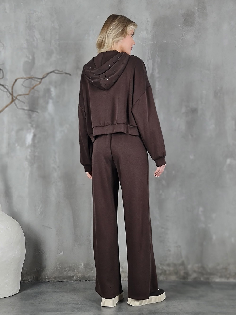 Костюм Imperial спортшик со стразами шоколад, фотография №2