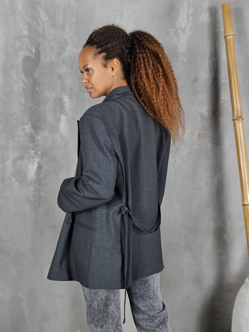 Пиджак Imperial на двух пуговицах с карманами серый, фотография №3