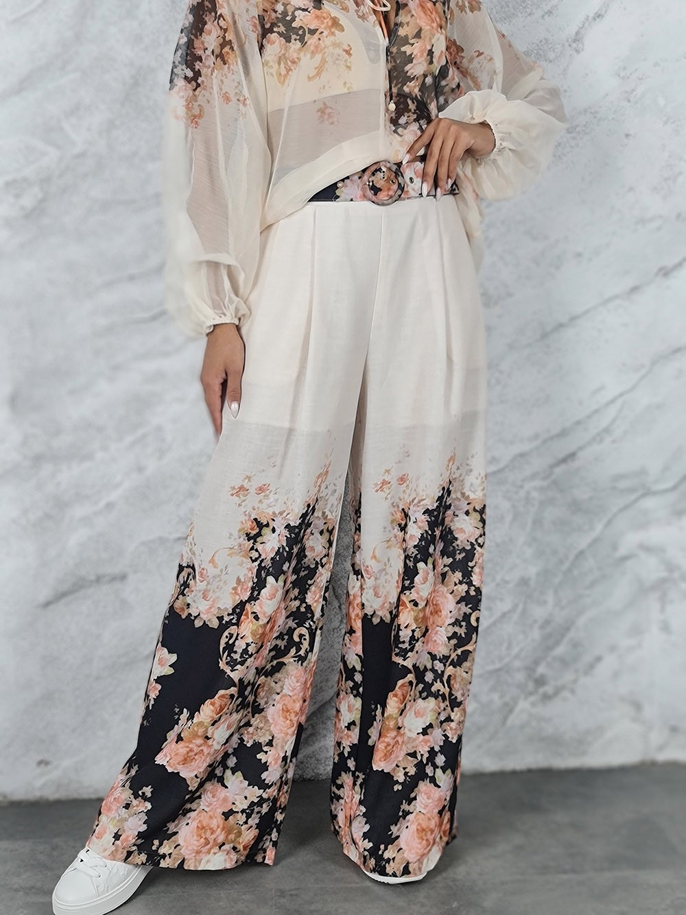 Костюм De Royal цветочный принт кремовый, фотография №2