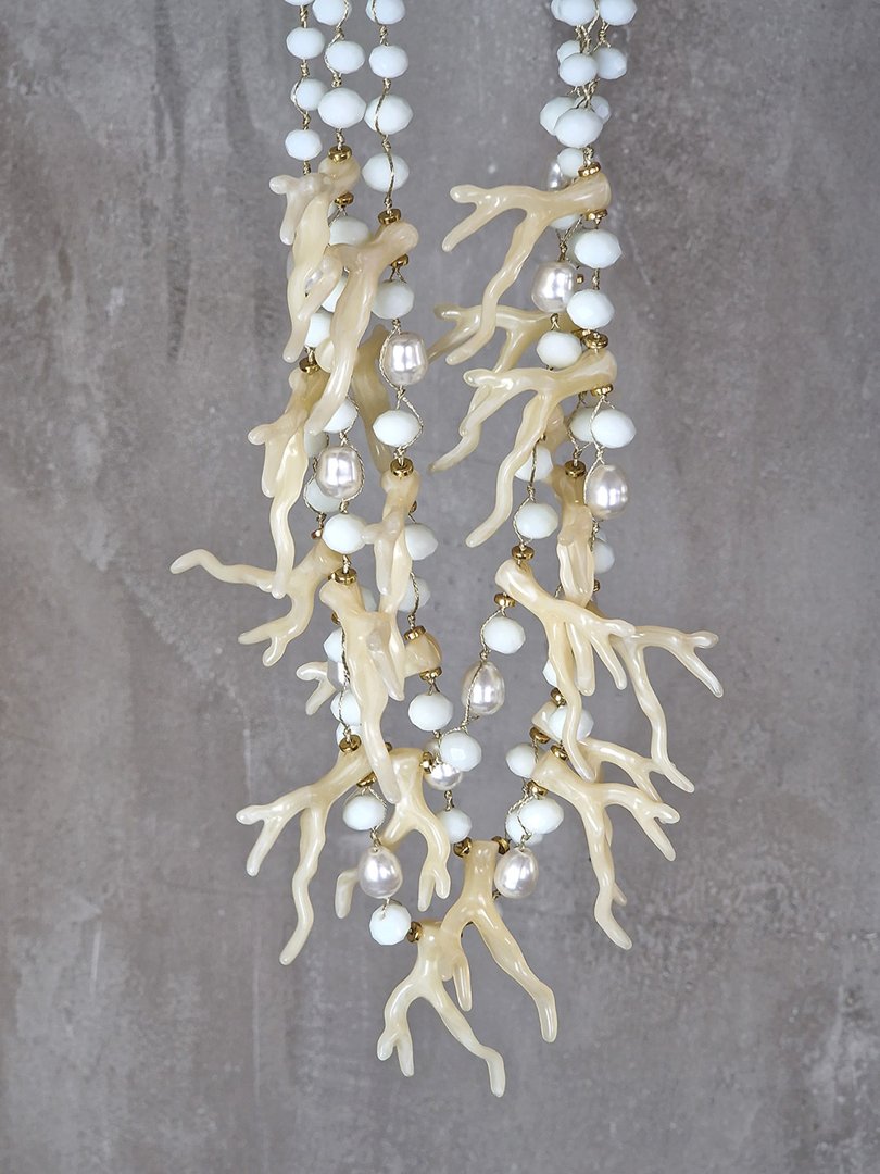 Ожерелье Kontatto тройное с тонкой проволочкой белое , фотография №3