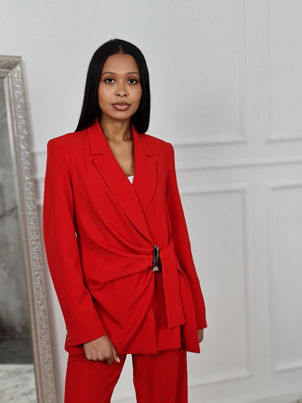 Пиджак Imperial с защипами на поясе красный, фотография №1