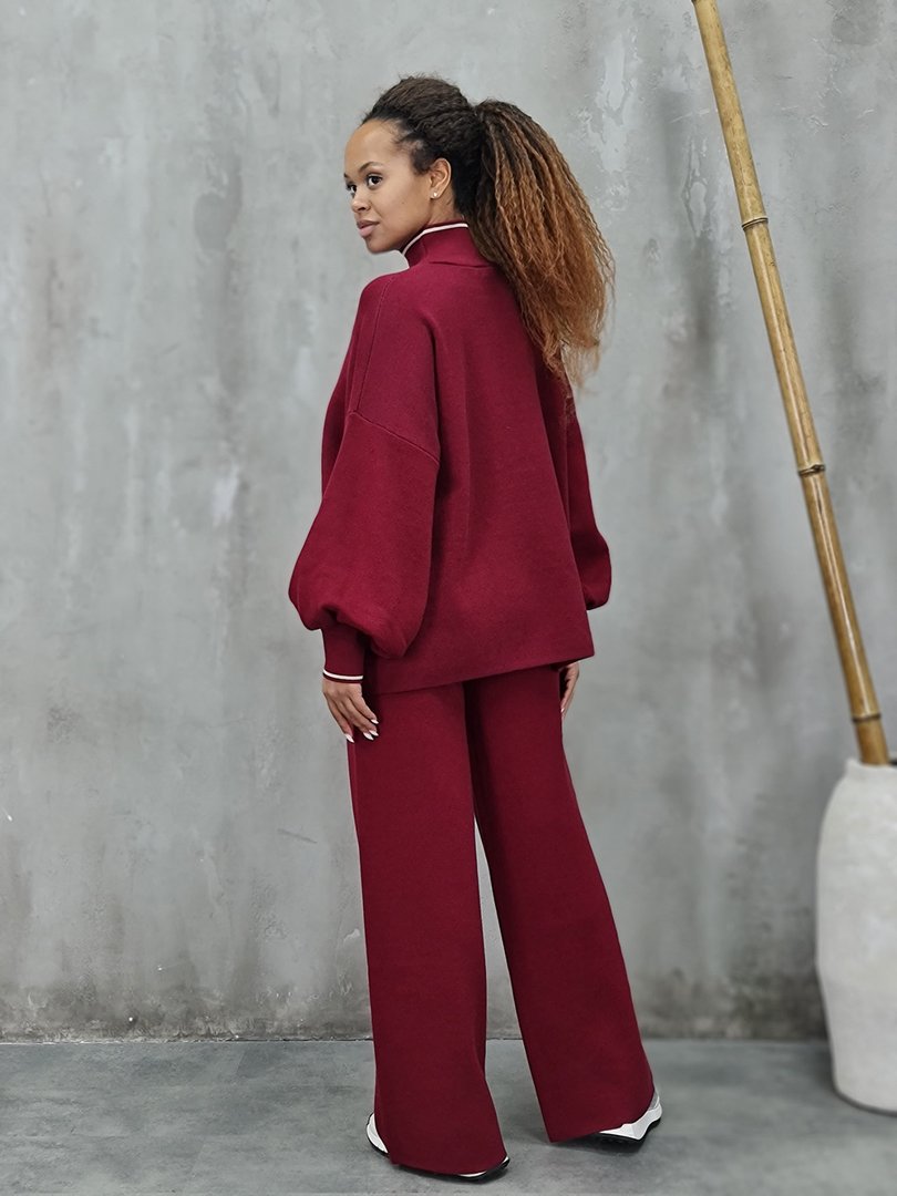 Костюм Vicolo джемпер с надписью Vicolo и брюки красный, фотография №3