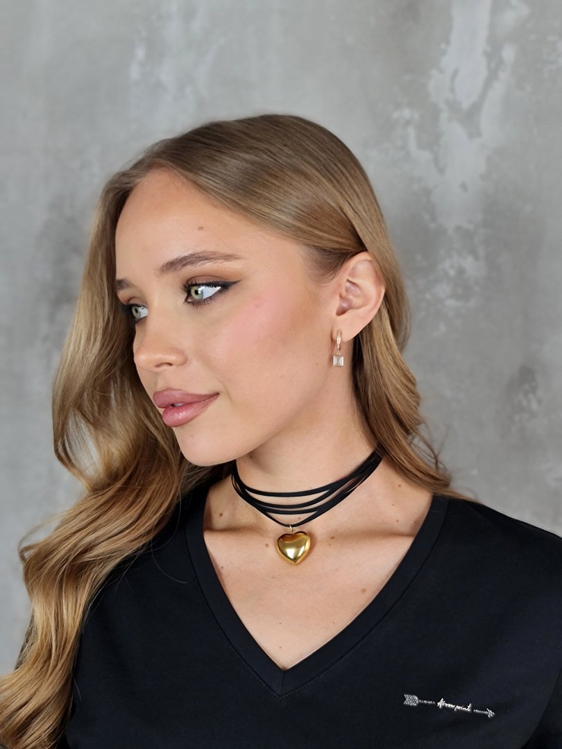 Чокер My Little Italy с золотым сердечком черный, фотография №1