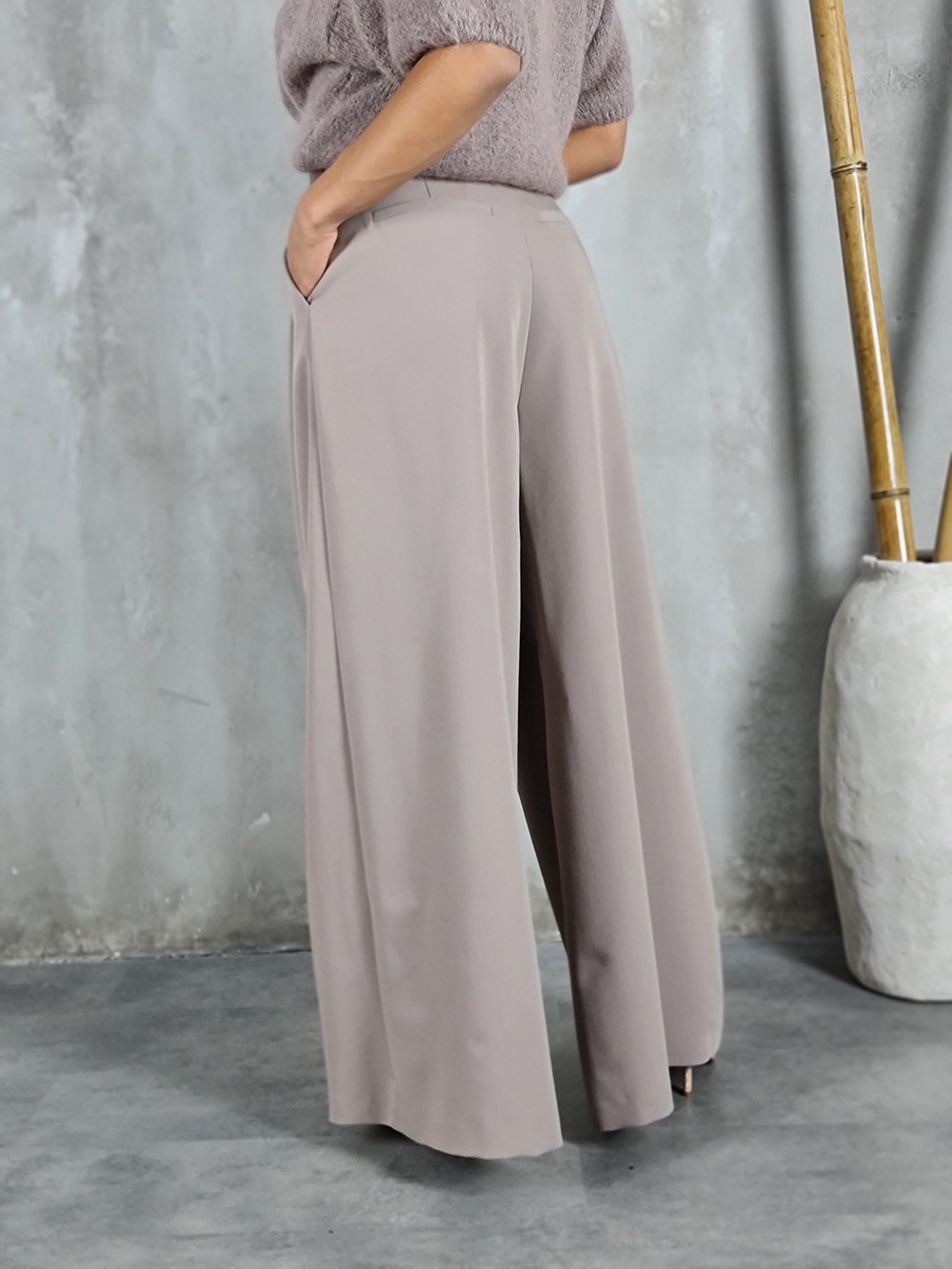 Брюки Imperial свободные палаццо с ремнём кофе, фотография №3