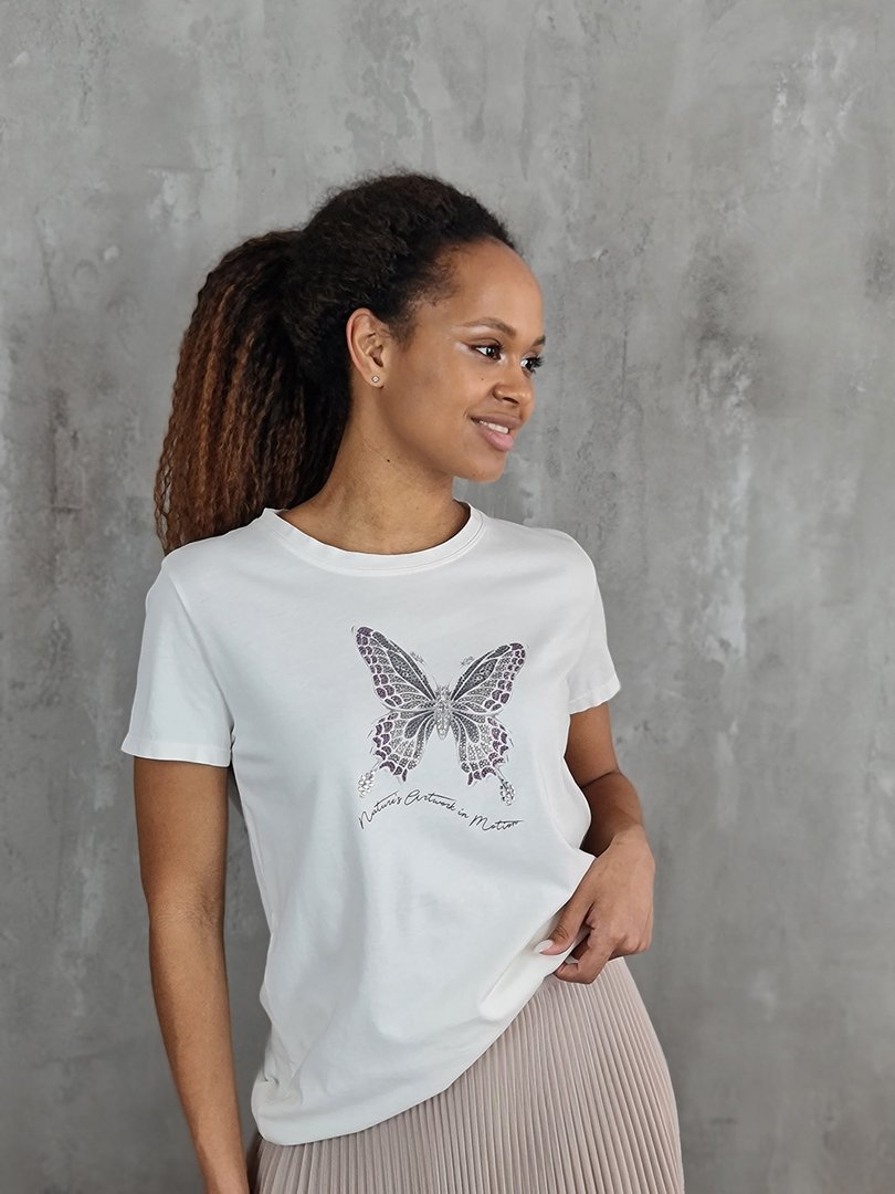 Футболка Vicolo принт серебристо-сиреневая бабочка из страз белая, фотография №2