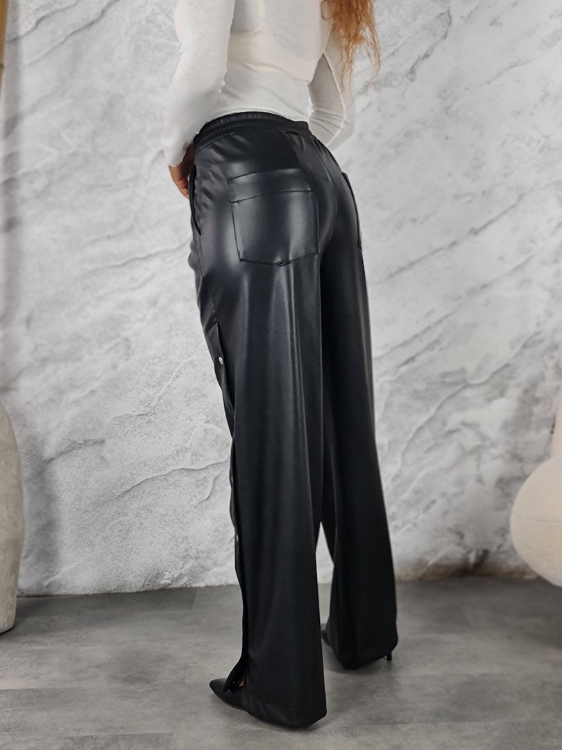 Брюки LUMINA прямые из экокожи черные , фотография №3