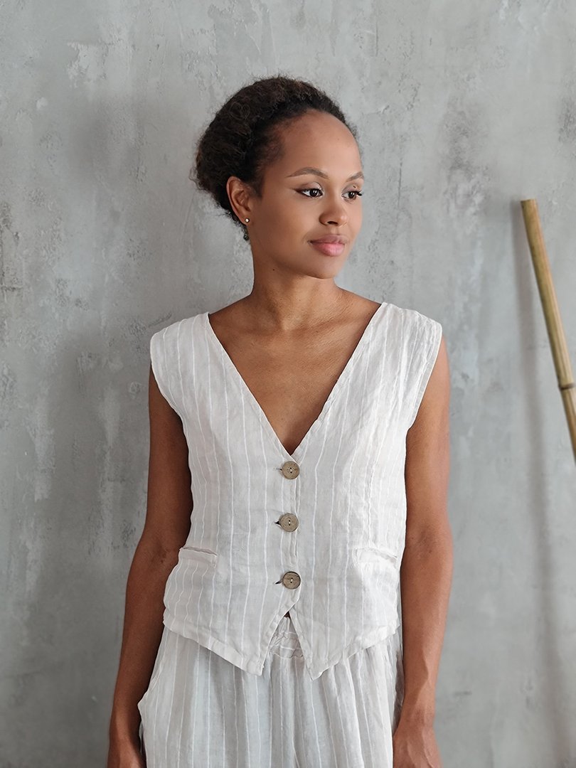 Костюм PURE LINEN жилет и брюки в полоску кремовый, фотография №4