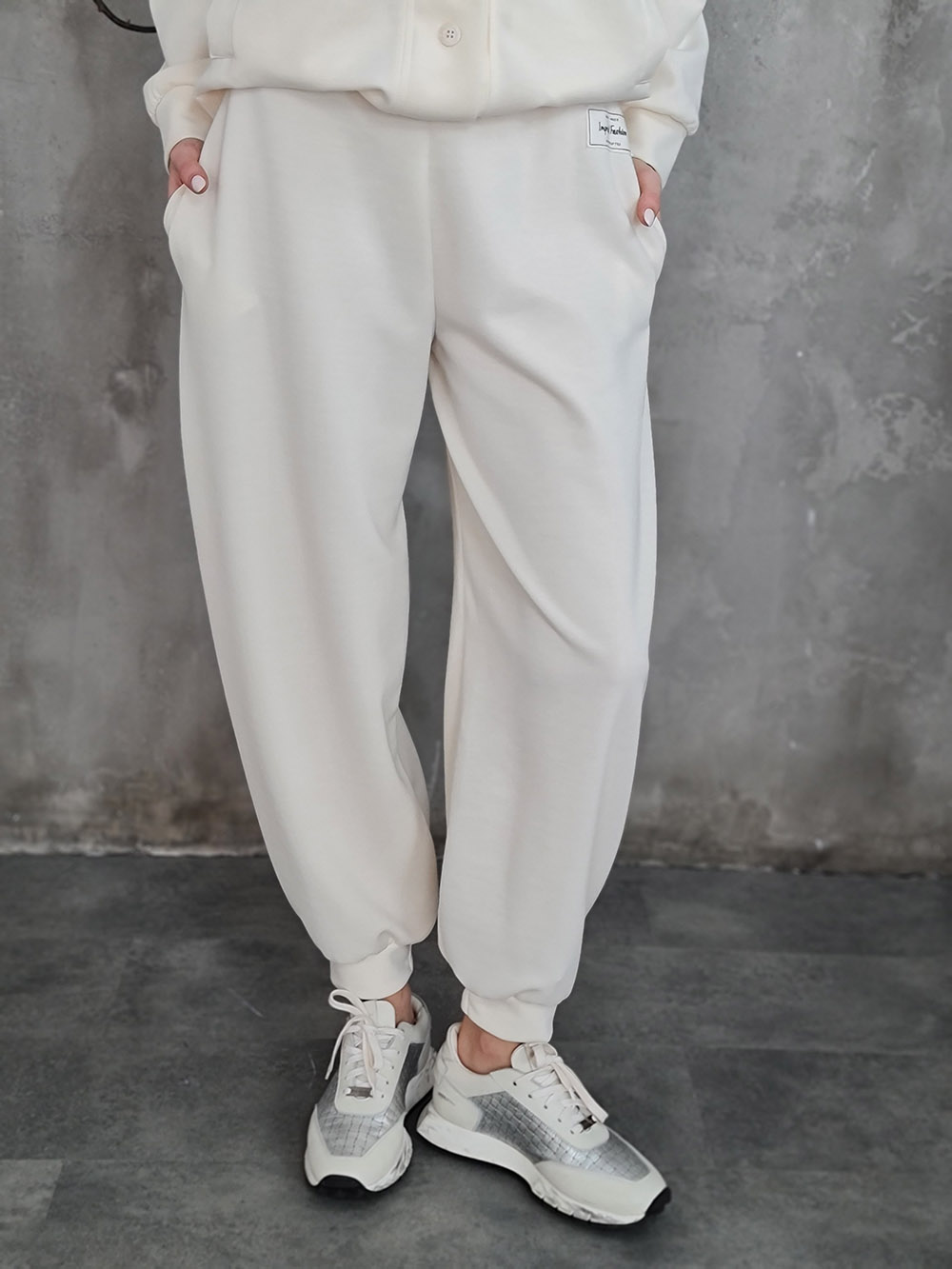 Костюм Imperial кардиган брюки молочный  , фотография №4