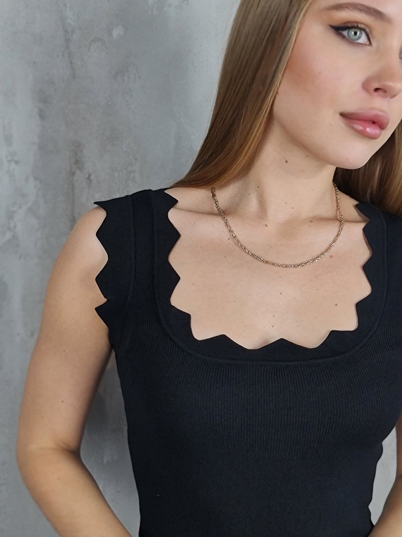 Топ MOCHY с геометрическими вырезами на бретелях черный, фотография №3