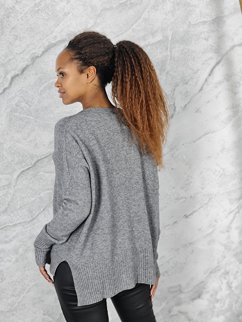 Джемпер Kontatto с V-образным вырезом серый, фотография №4