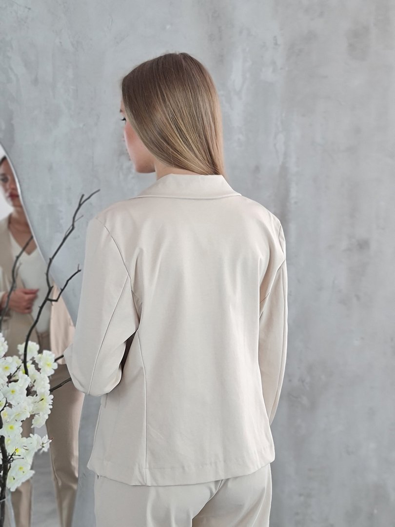 Костюм Naiif пиджак и брюки кремовый, фотография №3