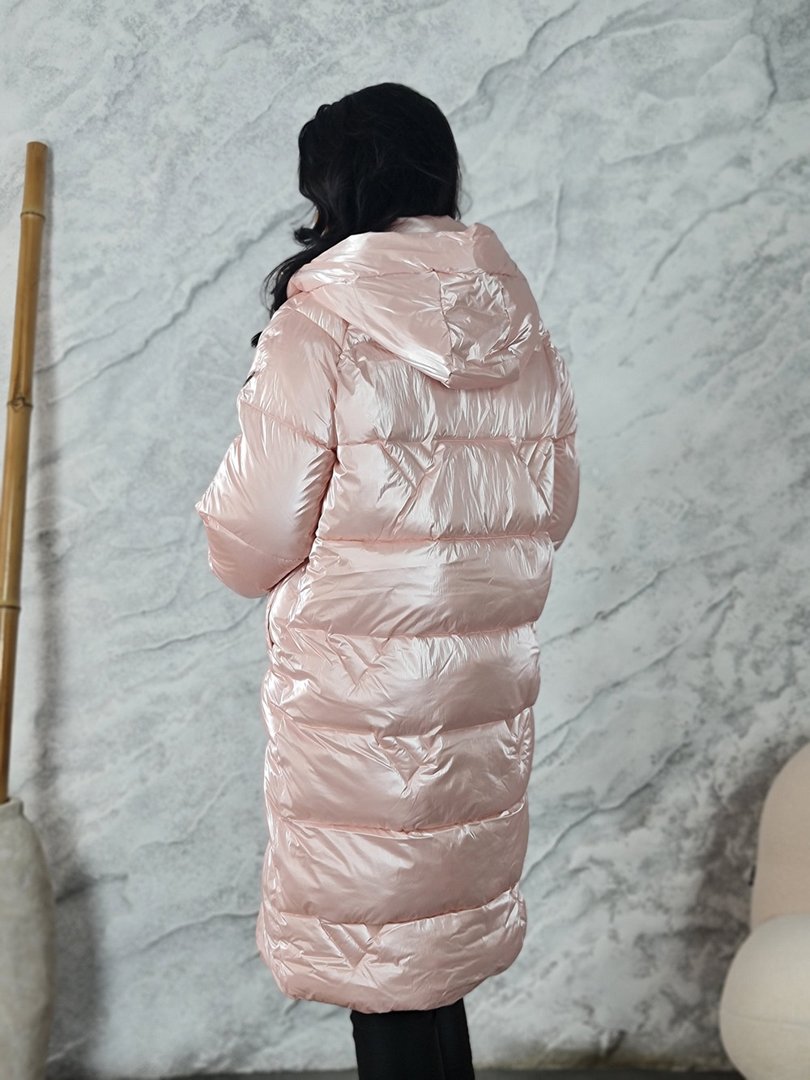 Пуховик Rinascimento пудровый, фотография №7