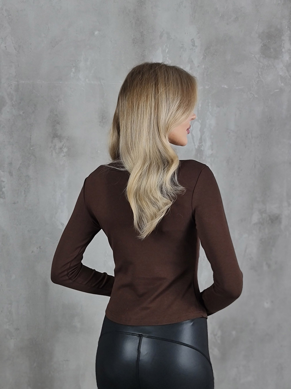 Водолазка Manosque утепленная с горизонтальным швом шоколад, фотография №2