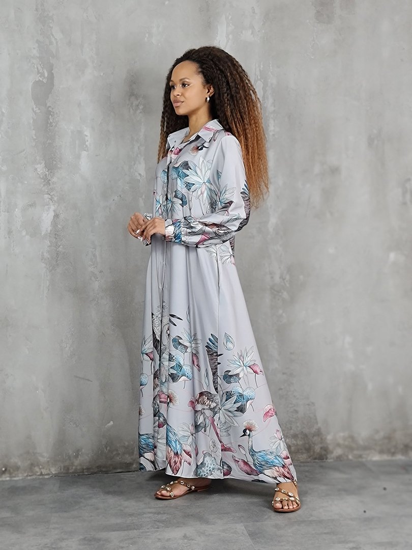 Платье Joleen свободное с цветами и птицами серое, фотография №1