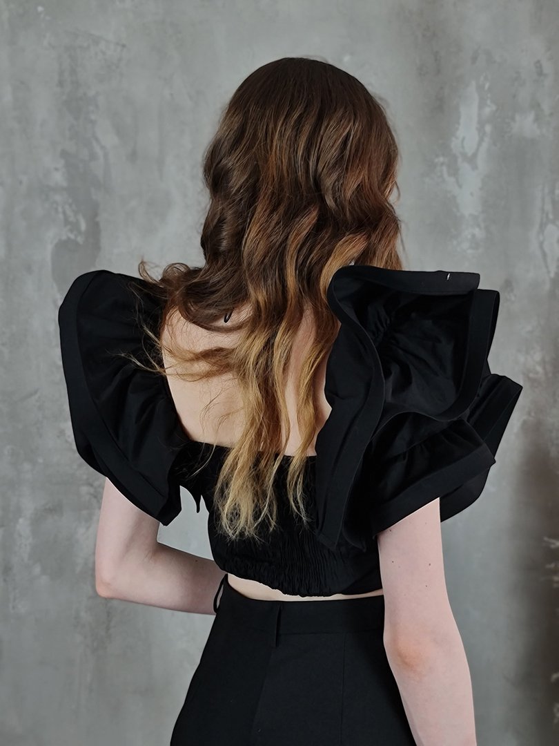 Топ Lumina с объёмными воланами чёрный, фотография №4