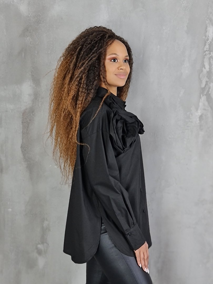 Рубашка MIHO'S с розой с правой стороны чёрная, фотография №2