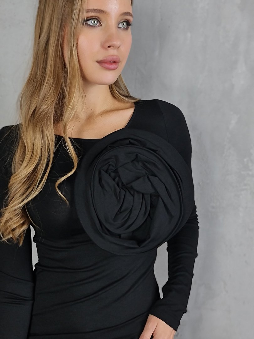 Блузка Imperial с брошью "Роза" чёрная, фотография №4