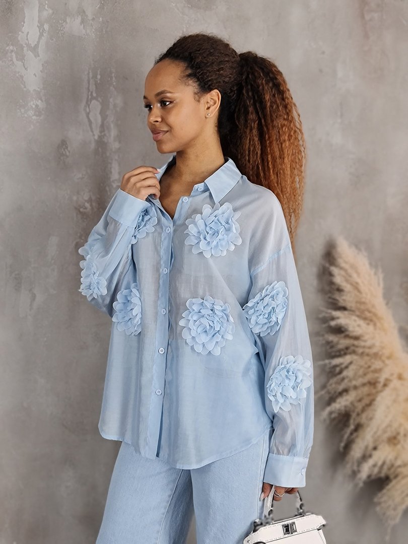 Рубашка J-Clair с пришитыми цветами голубая, фотография №3