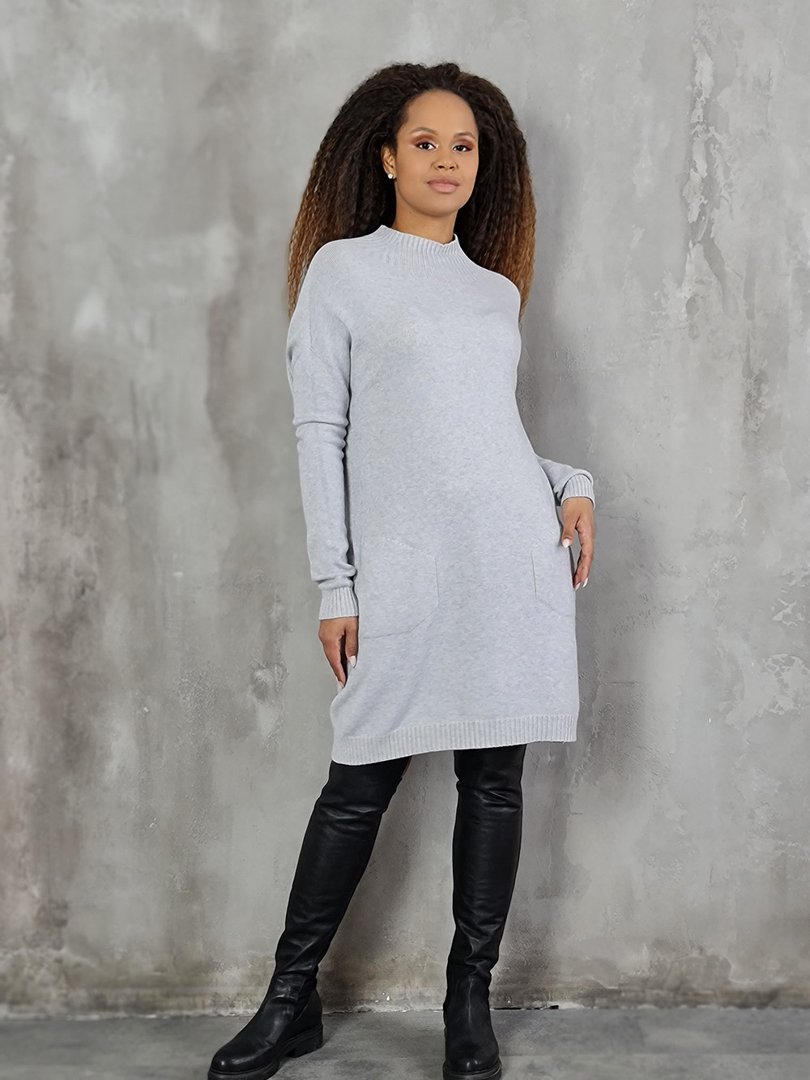 Платье Please теплое с воротом и карманами светло-серое, фотография №2