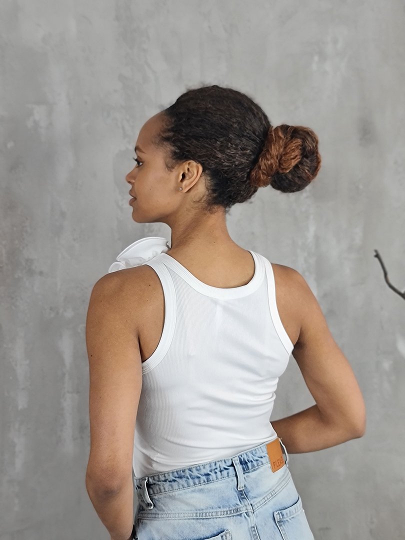 Топ Imperial с цветочками спереди слева белый, фотография №3