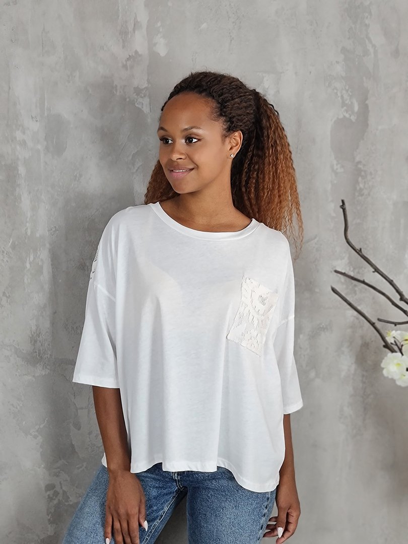 Футболка WIYA с кружевной спинкой и кармашком молочная , фотография №2