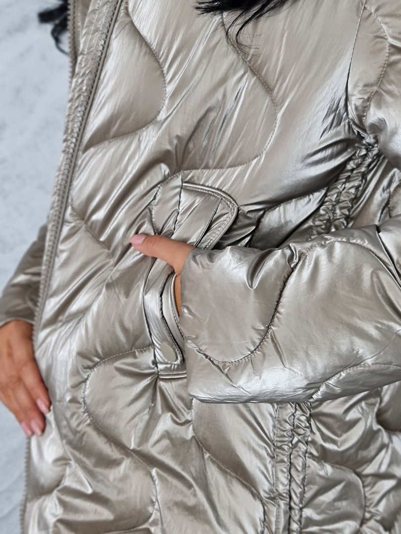 Пуховик Monte Cervino с завязками внизу капучино, фотография №6