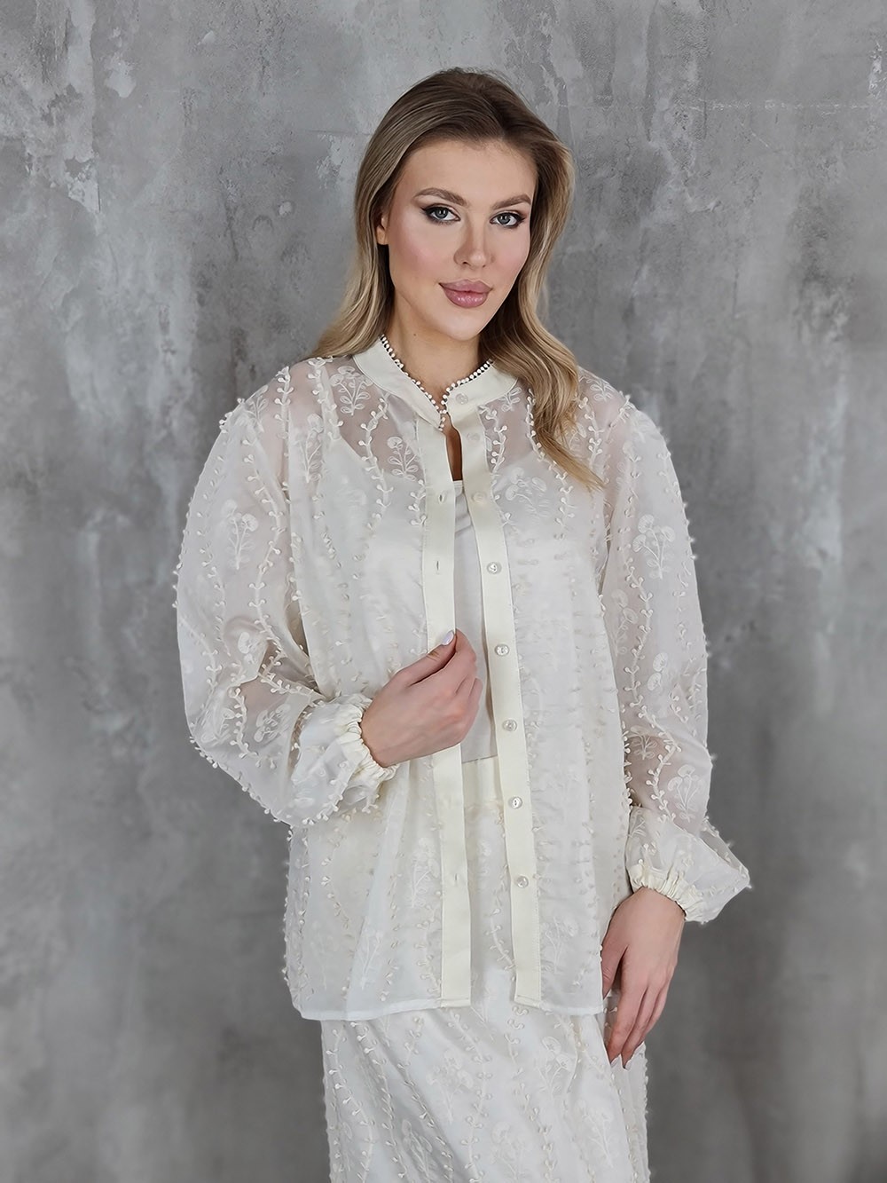 Блузка Atelier Emi с вышивкой рюши и майка молочная, фотография №1