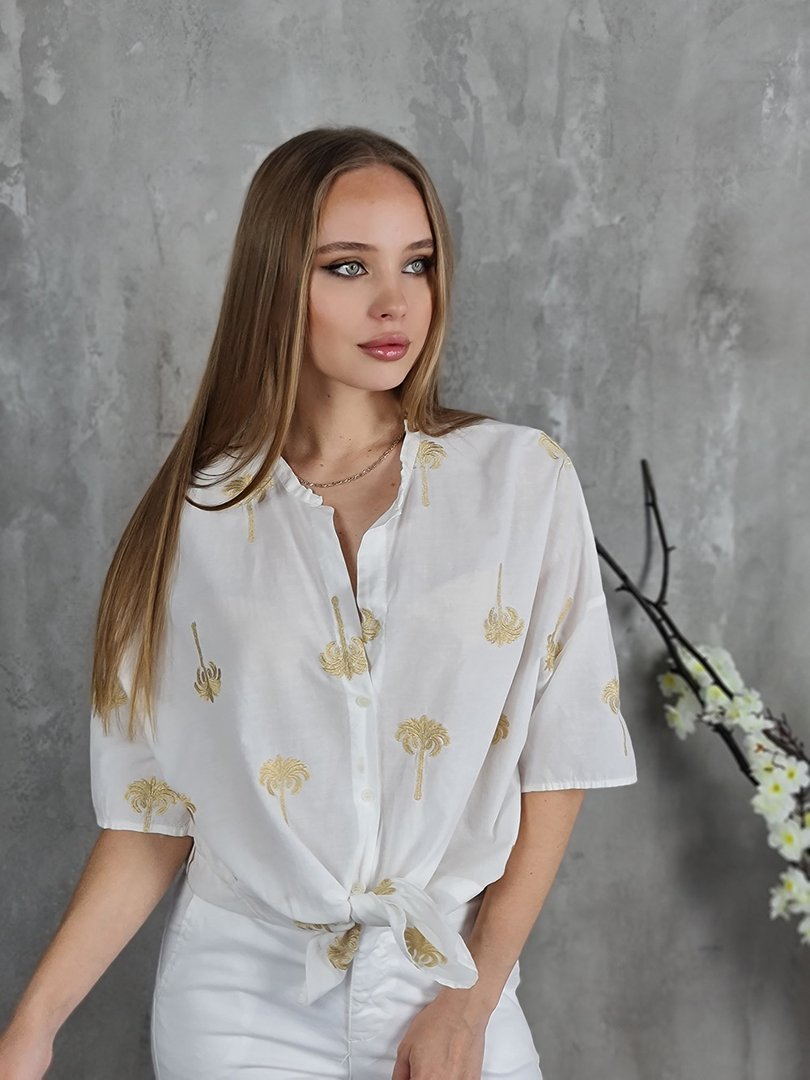 Рубашка Vicolo воздушная с заявязками с вышитыми пальмами белая, фотография №2