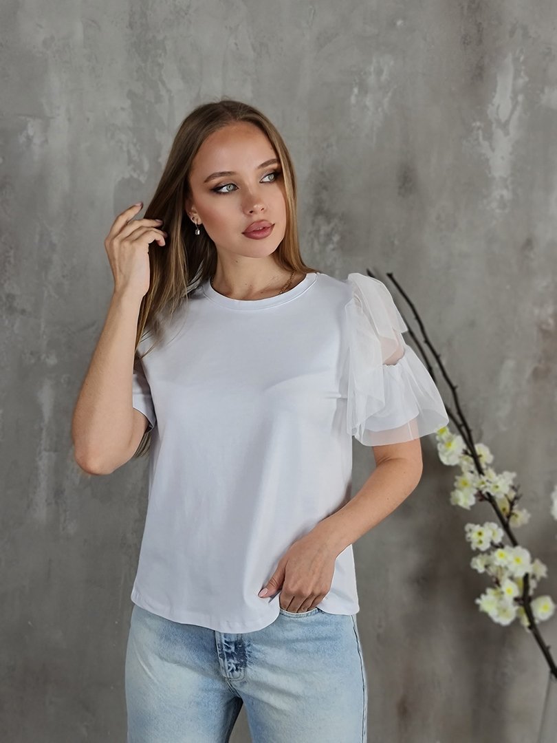 Футболка Please с воланами на одном рукаве белая, фотография №3