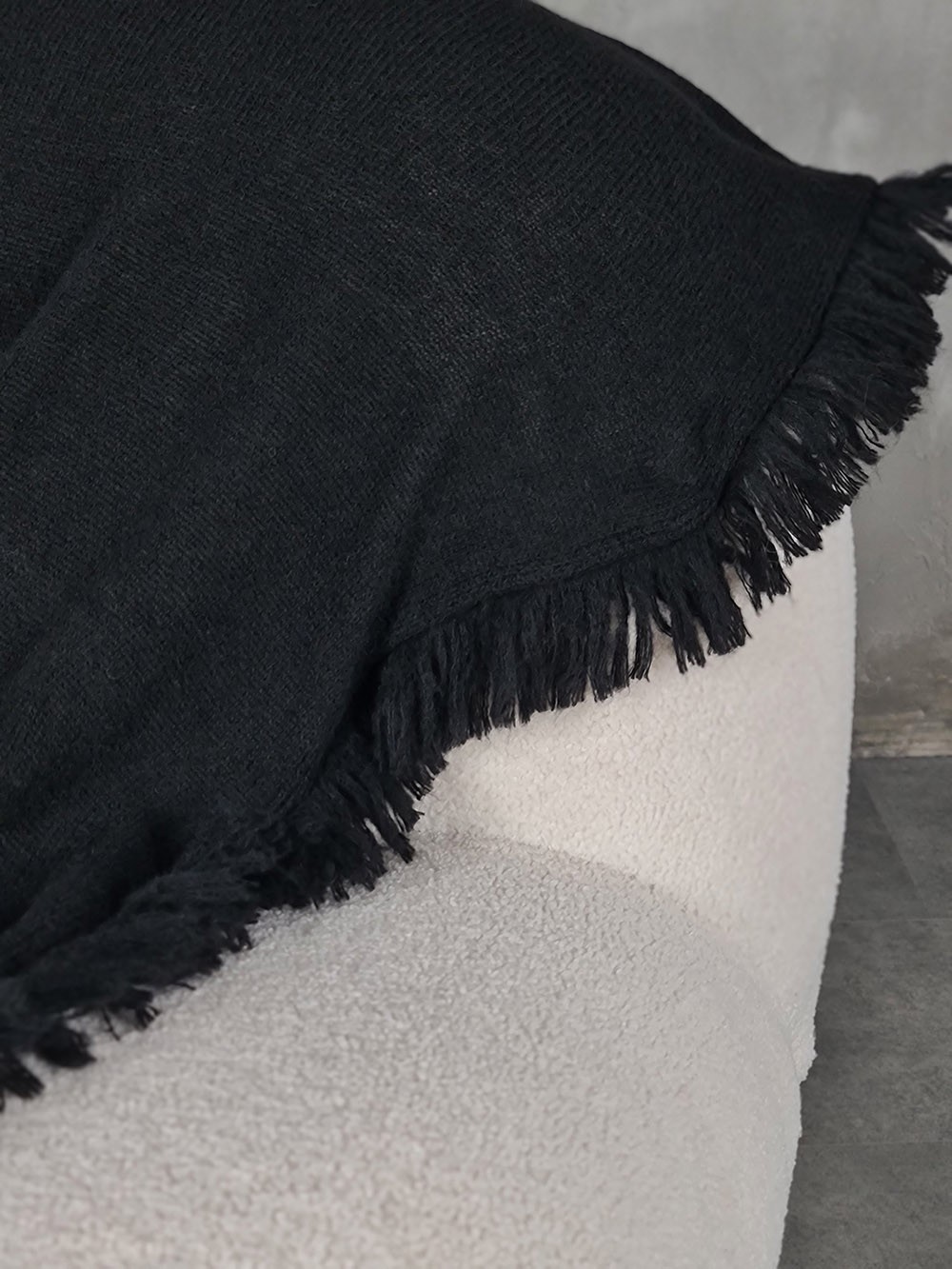 Палантин объёмный черный, фотография №2