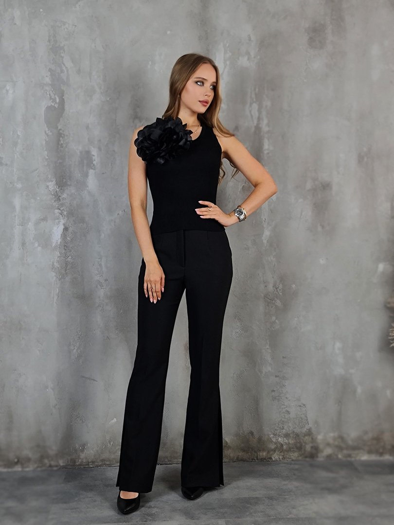 Топ ELSA.M с большим цветком черный, фотография №2