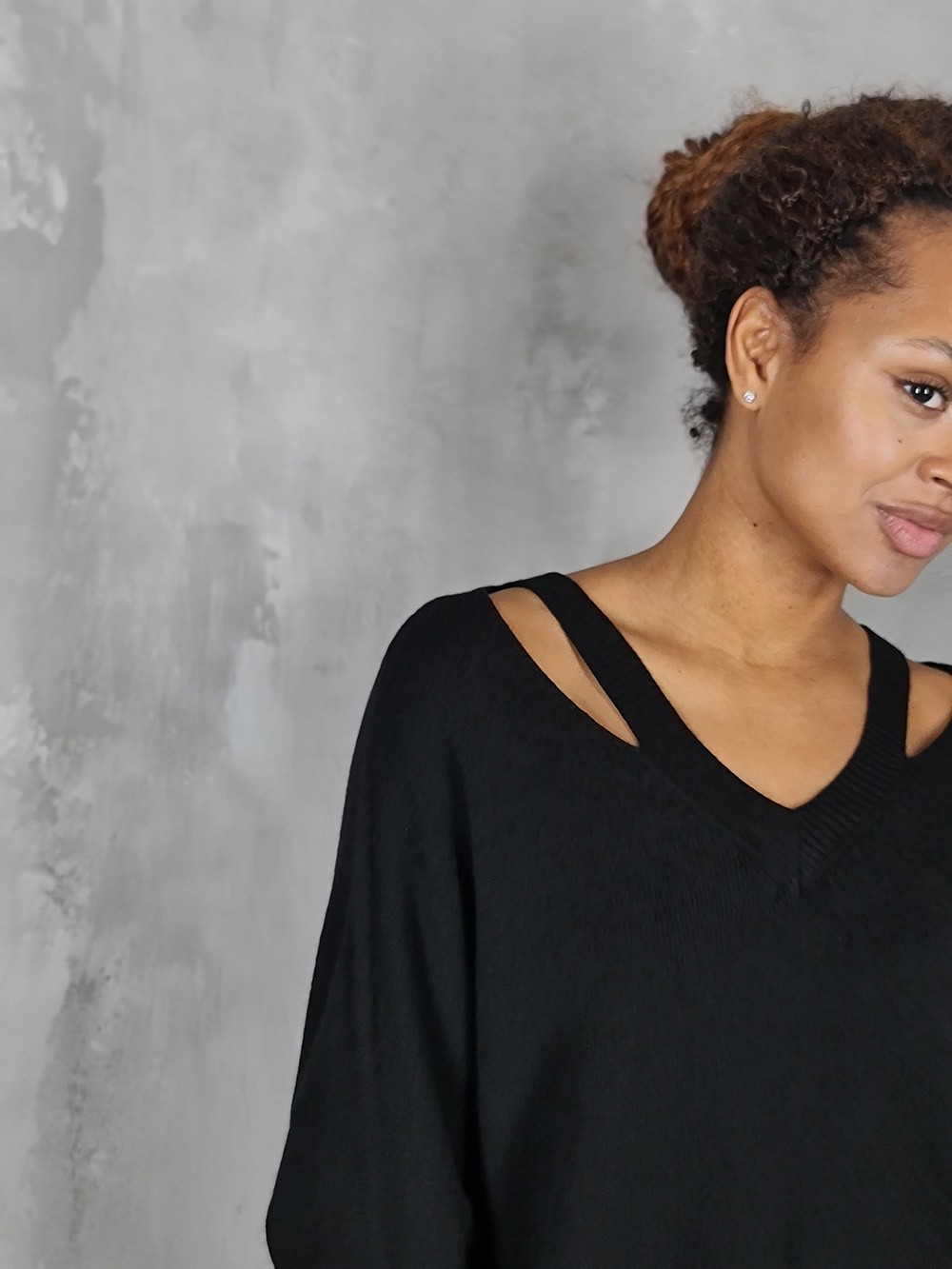 Джемпер Souvenir с вырезами на груди черный, фотография №2