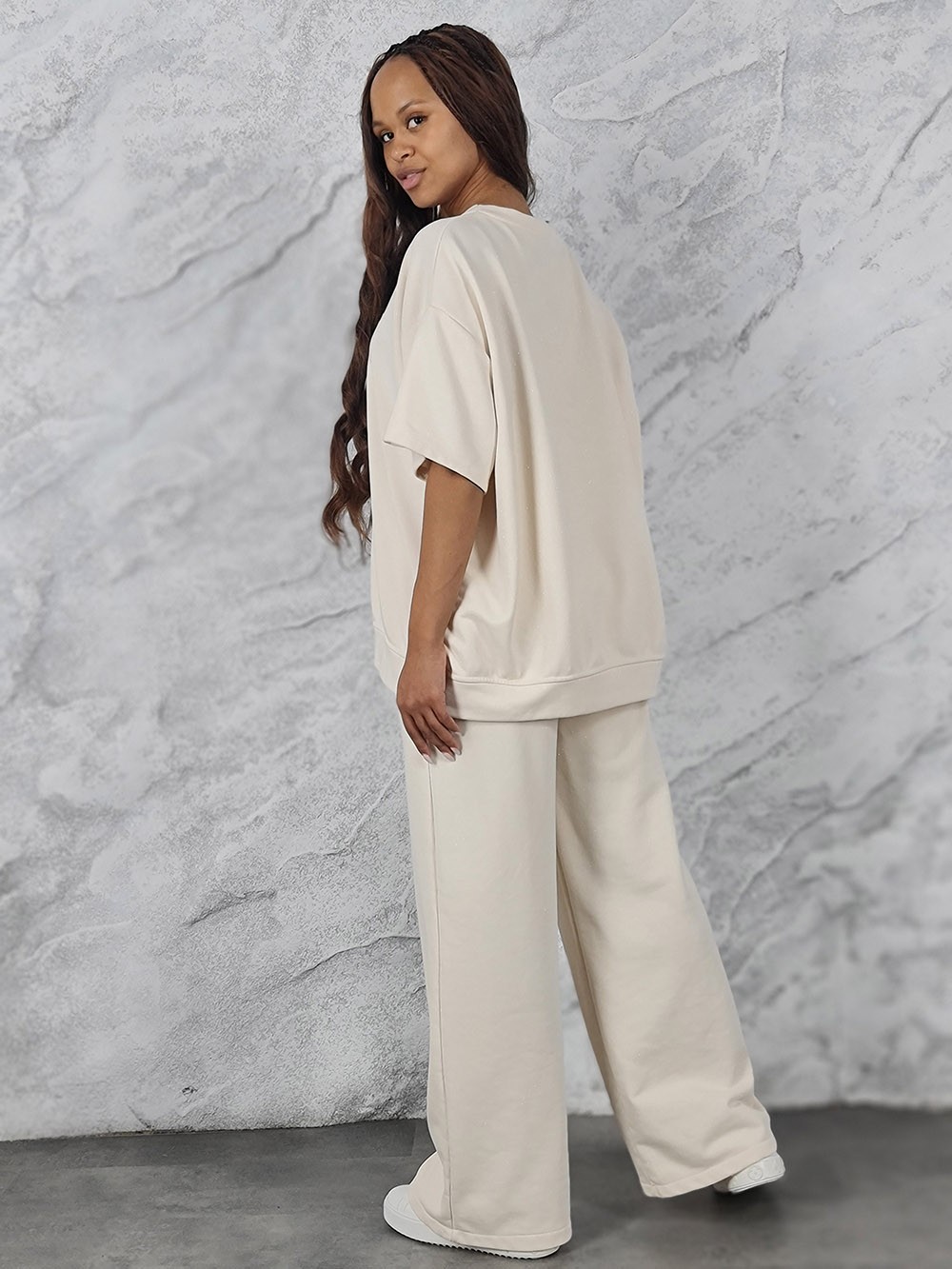 Костюм MOOIJ с блестками футболка и брюки кремовый, фотография №3
