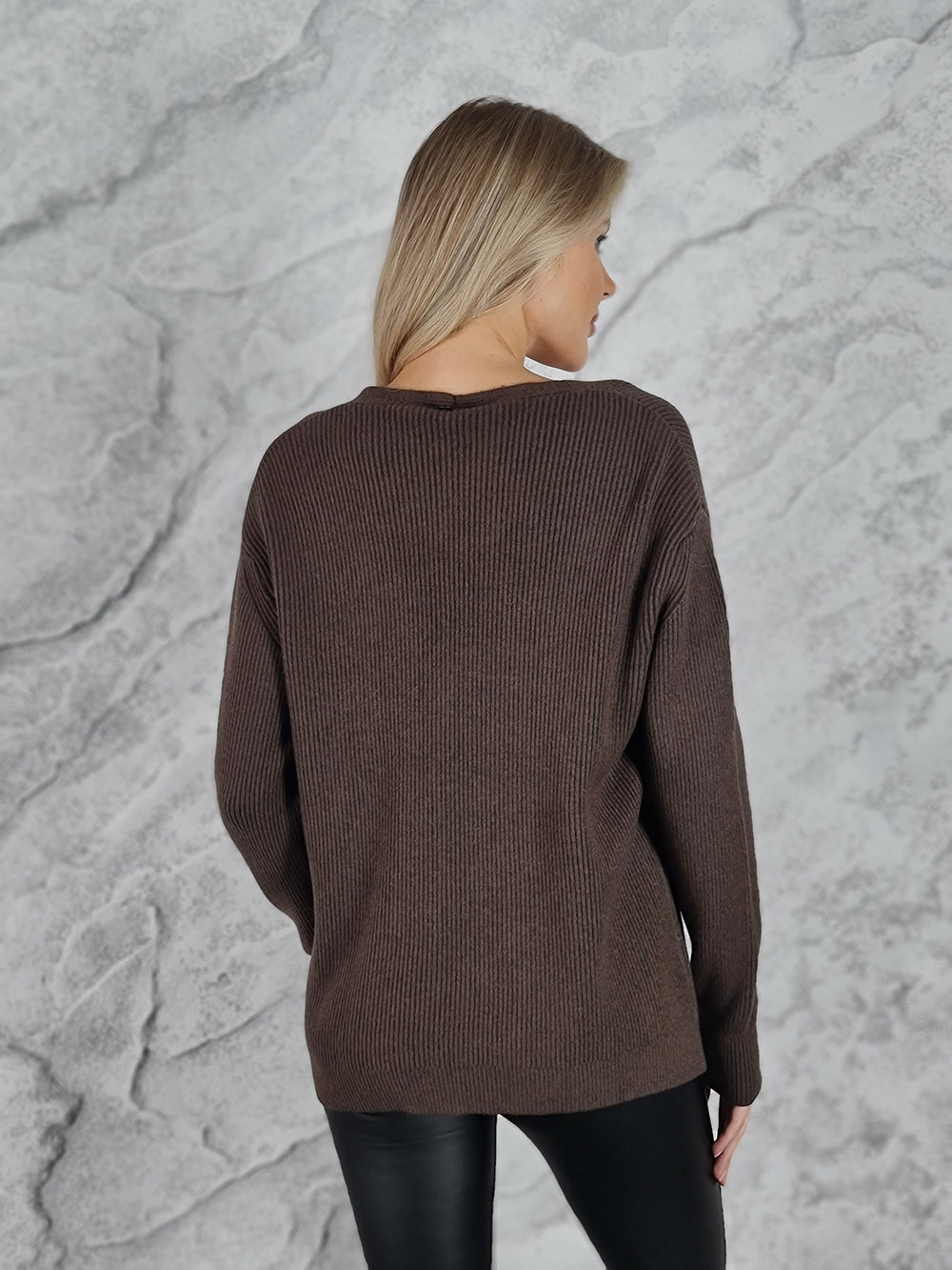 Джемпер Dixie v вырез шоколад, фотография №3