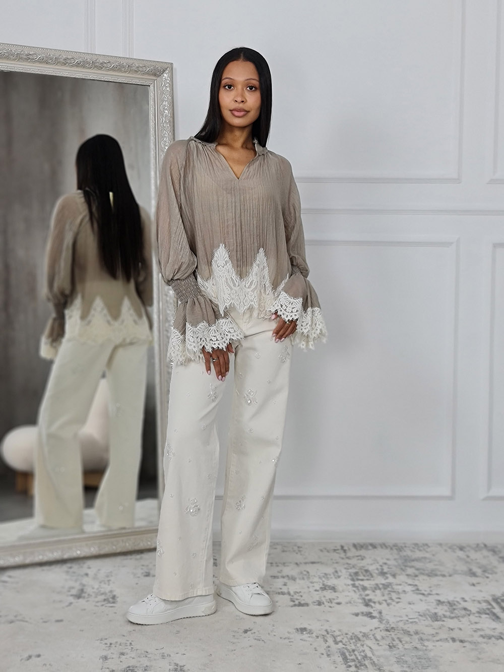 Блузка Mitica с кружевом по краям с манжетами тауп , фотография №3