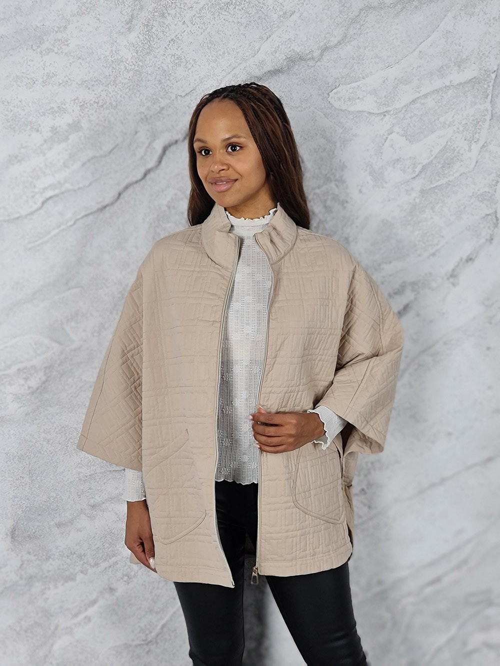 Куртка Monte Cervino рукава летучая мышь стеганный бежевая, фотография №1