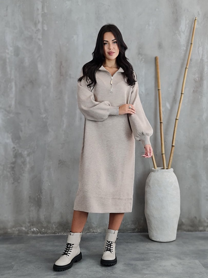 Платье Lara с высоким воротником на молонии бежевое, фотография №2