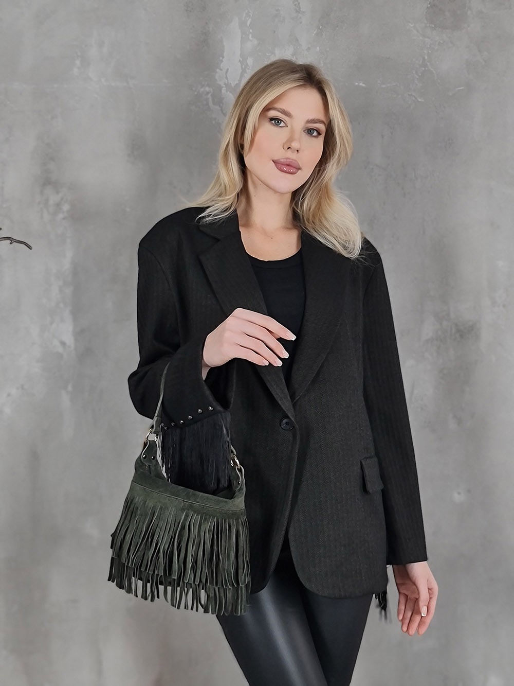 Сумка маленькая с бахромой хаки, фотография №2