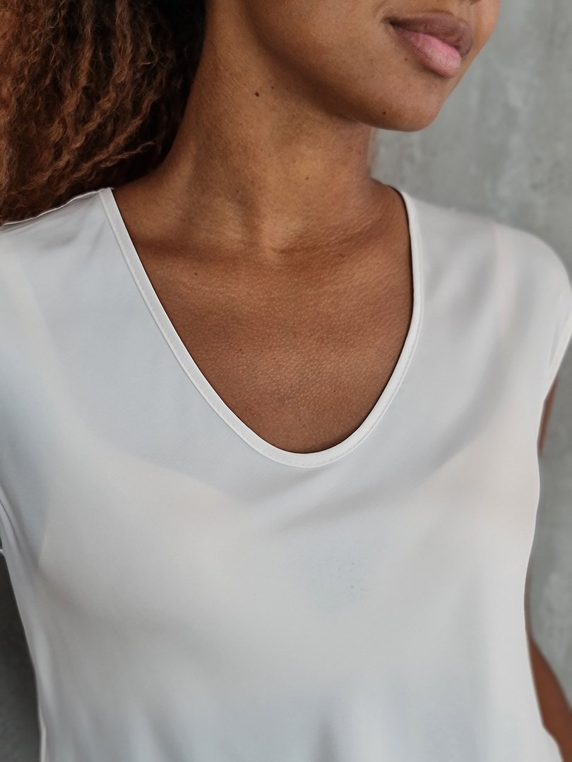 Топ Imperial атласный без рукавов молочный, фотография №3