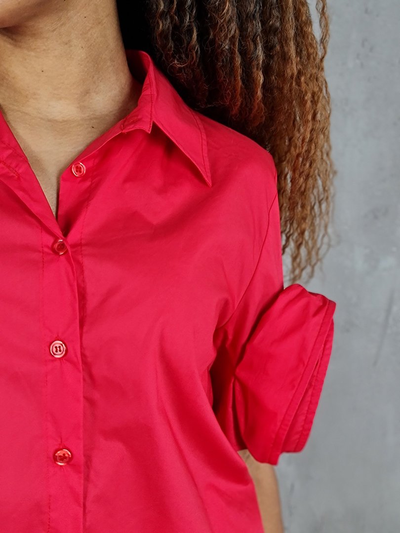 Рубашка MIHO'S с оригинальными цветами на рукавах красная, фотография №6