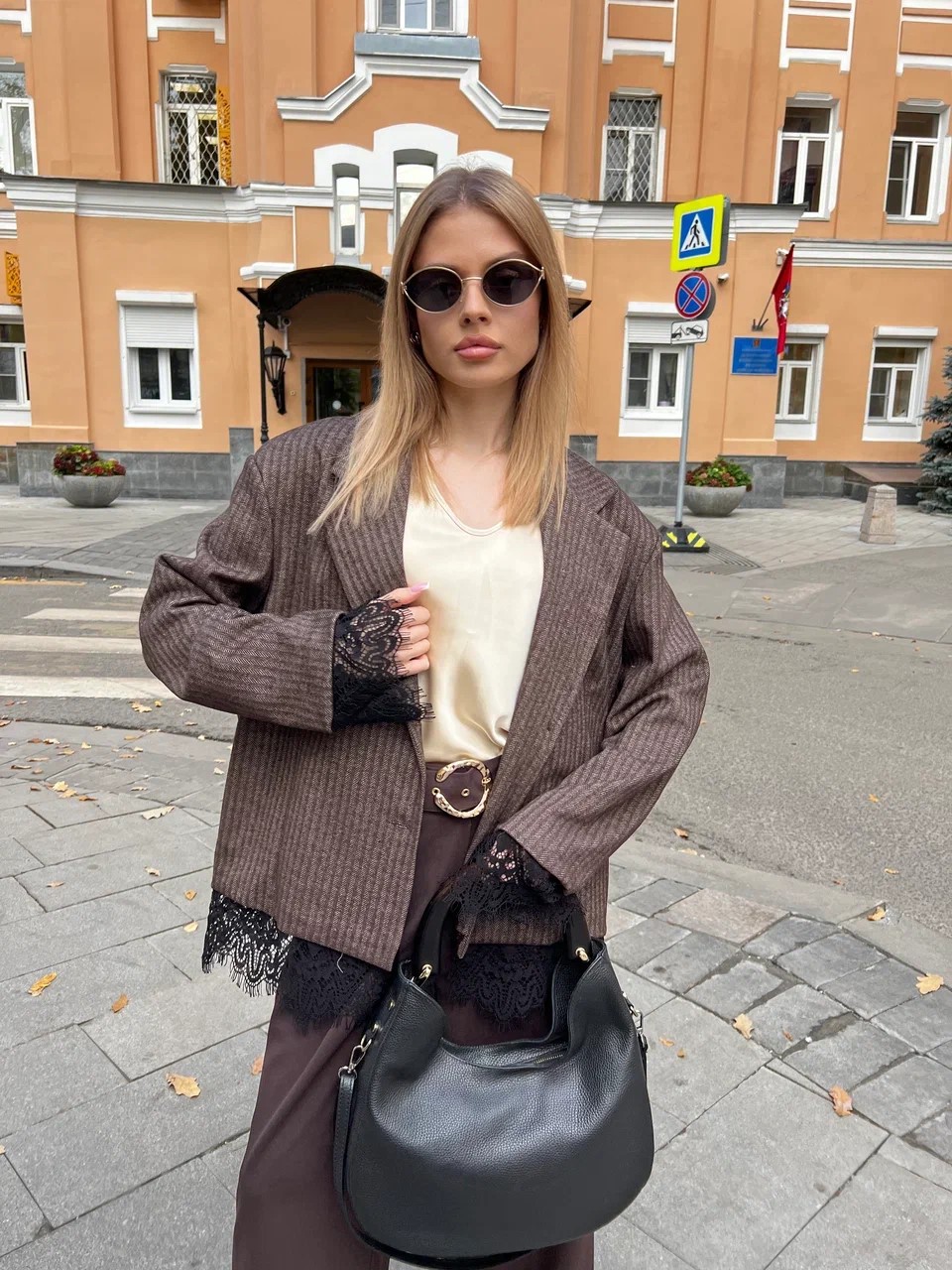 Пиджак Mitica&Co. в полоску шоколад с кружевом снизу, фотография №1