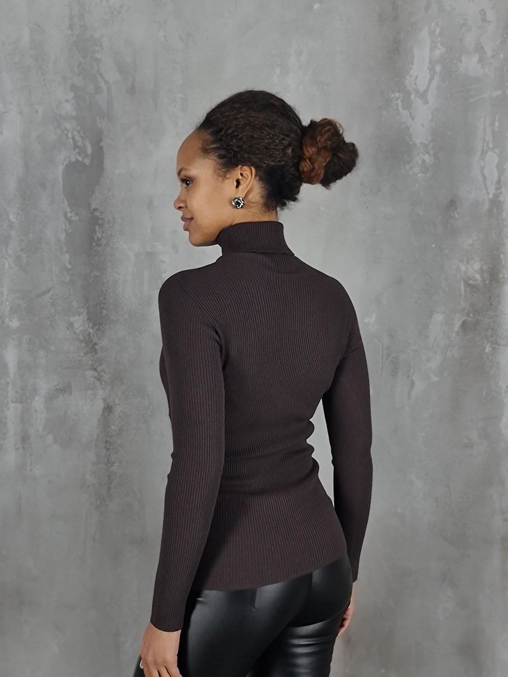 Водолазка Kontatto в рубчик шоколад , фотография №3