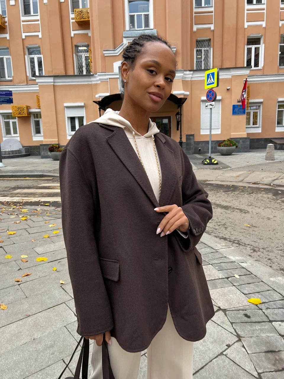 Полупальто Vicolo с двумя пуговицами шоколад, фотография №1